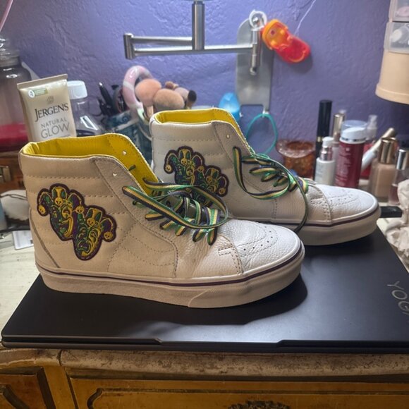 RARE Vans Sk8-Hi Mardi Gras Jester Tumbled Leather Shoes | W 6.5 / M 5 - Picture 1 of 6